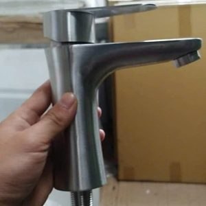 Vòi lavabo lạnh 07